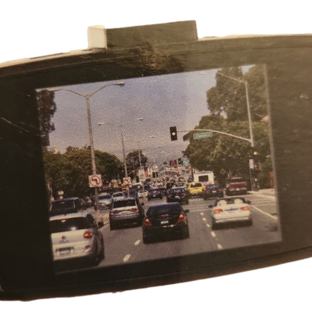 𝅺Simoniz 2.4" LCD screen Dash Cam - Picture 2 of 2